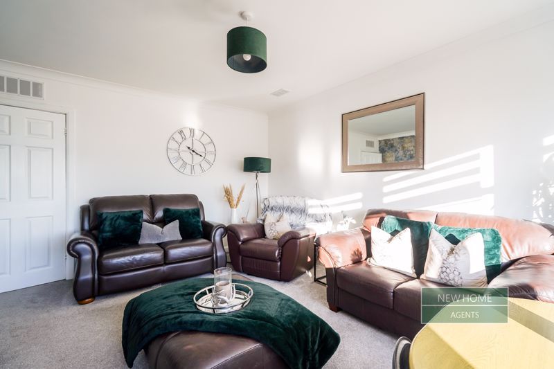 Property photo 3 of 13 Photo 3