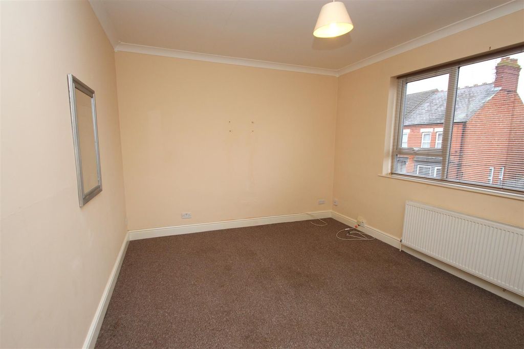 Property photo 2 of 5 Img_9600.Jpg