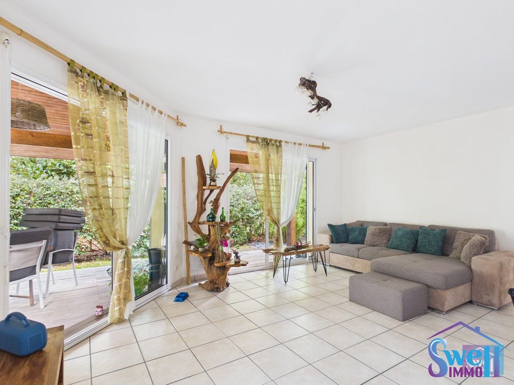 Property photo 3 of 18