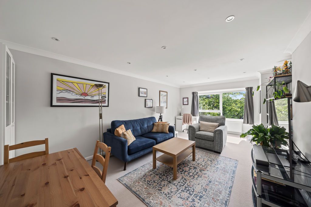 Property photo 2 of 14 Photo 7