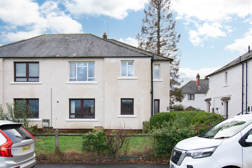 Property photo 3 of 27