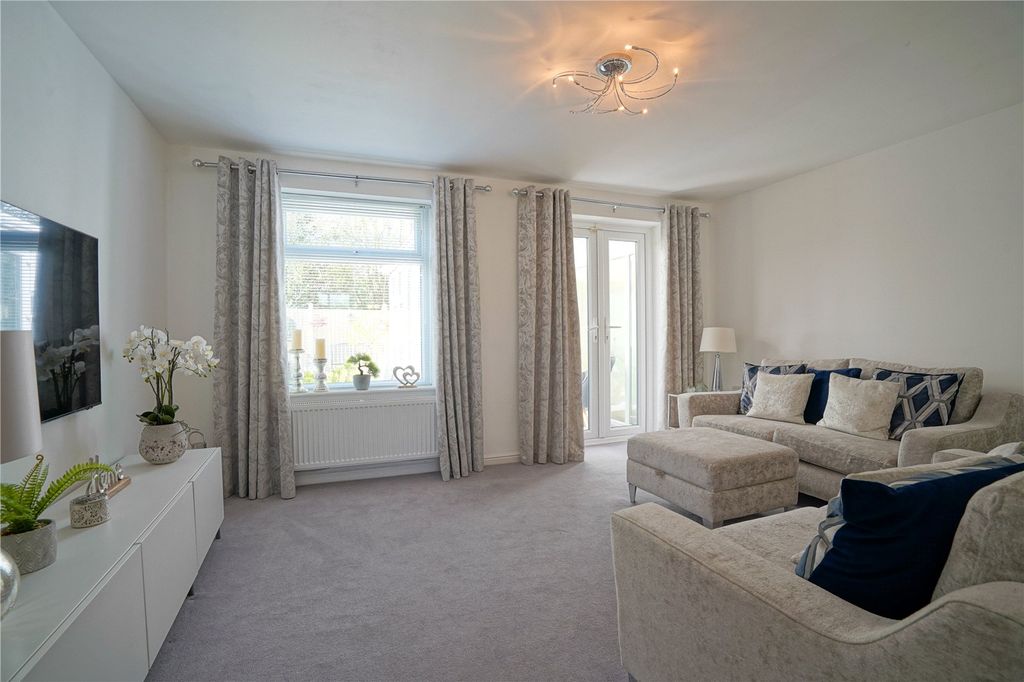 Property photo 2 of 14 Picture No. 09