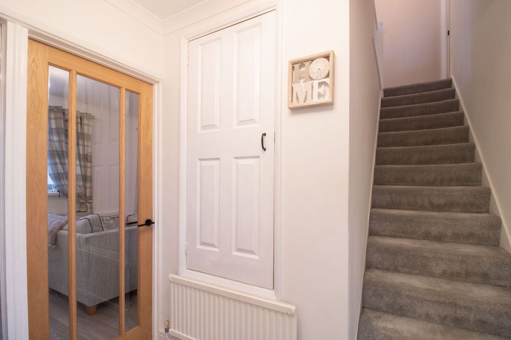 Additional image 13 of 3 bed semi-detached house for saleAvon Close, Pontllanfraith NP12