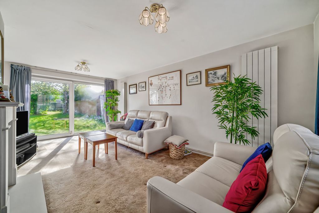 Property photo 3 of 24