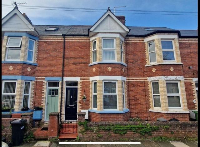 Property photo 1 of 9