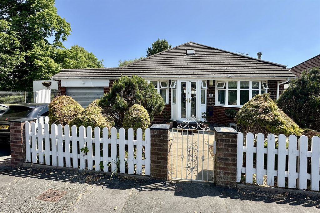 Property photo 1 of 19 (Main)