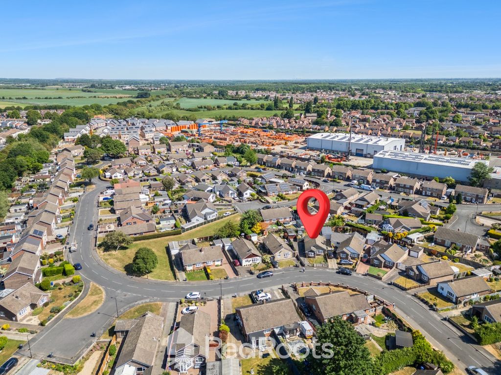 Property photo 3 of 14 4194124