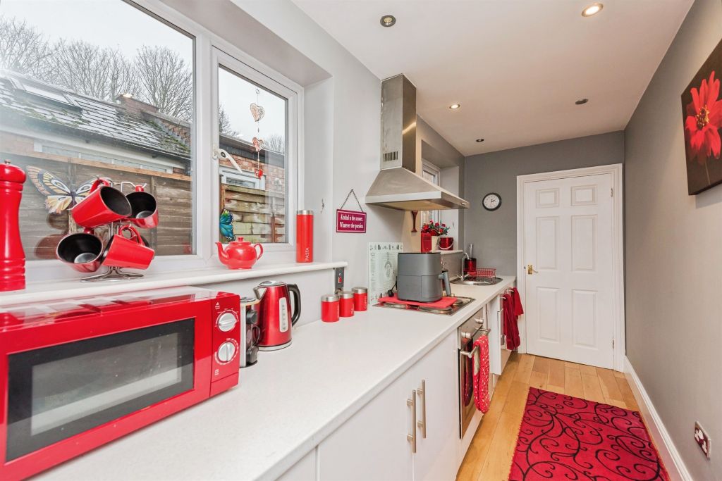 Property photo 3 of 17