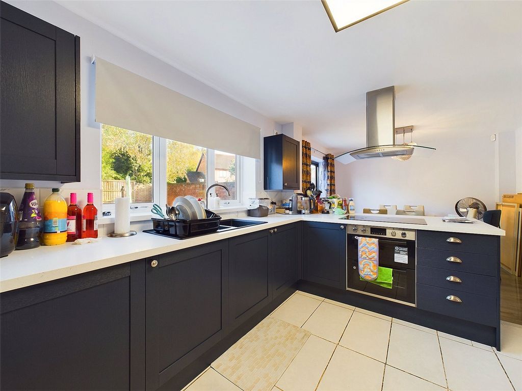 Property photo 2 of 12 Picture No. 06