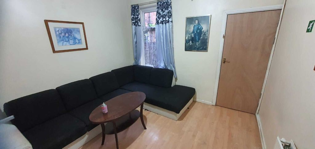Property photo 2 of 4