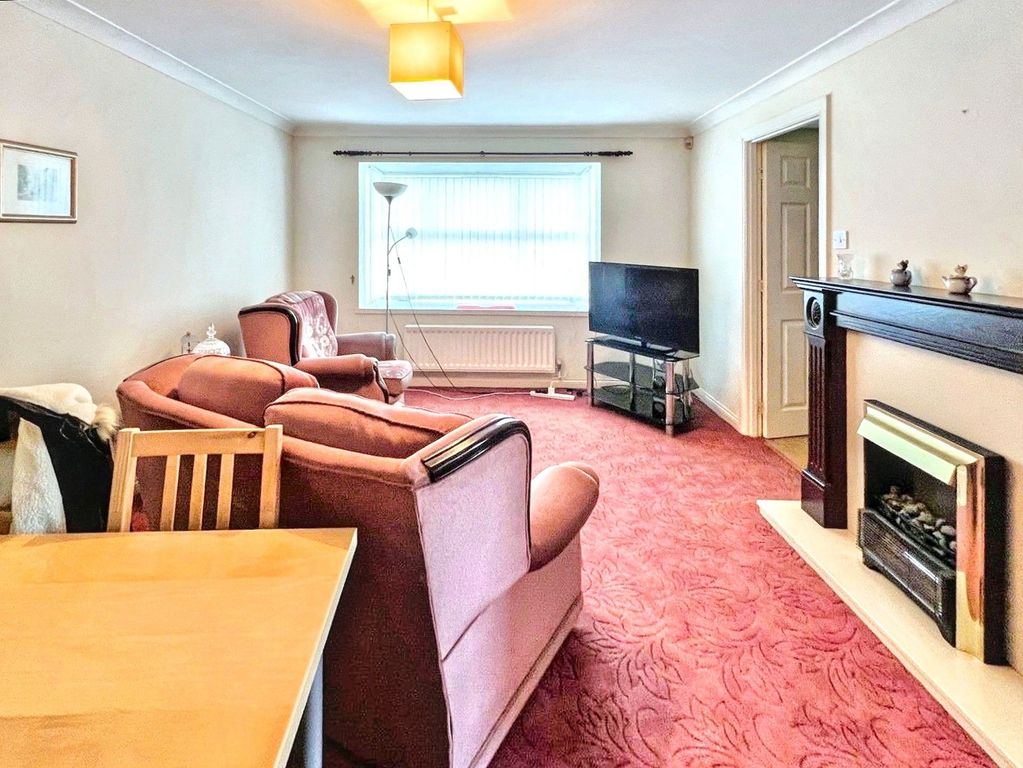 Property photo 3 of 7