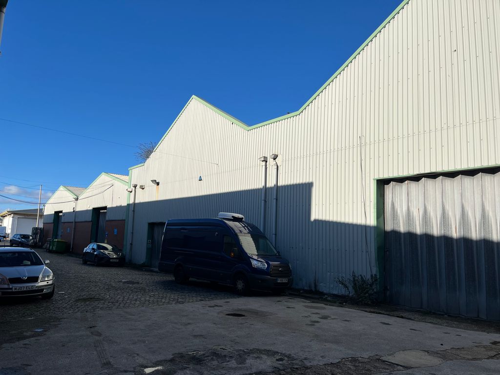 Property photo 2 of 2