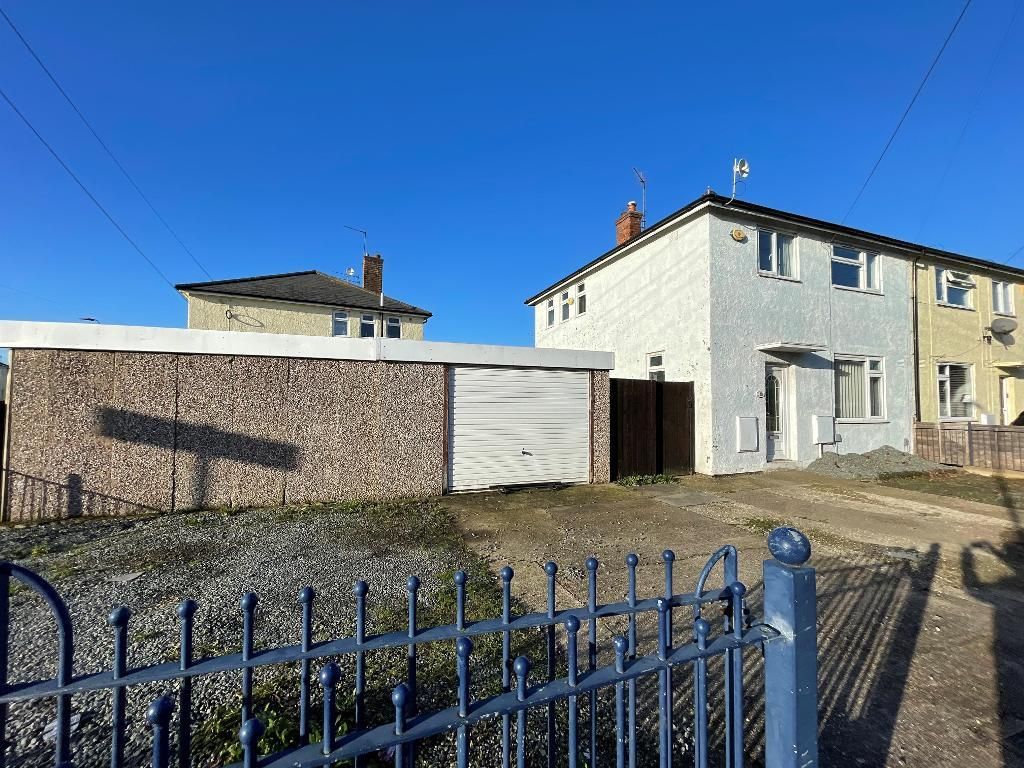 Property photo 1 of 13 Front External