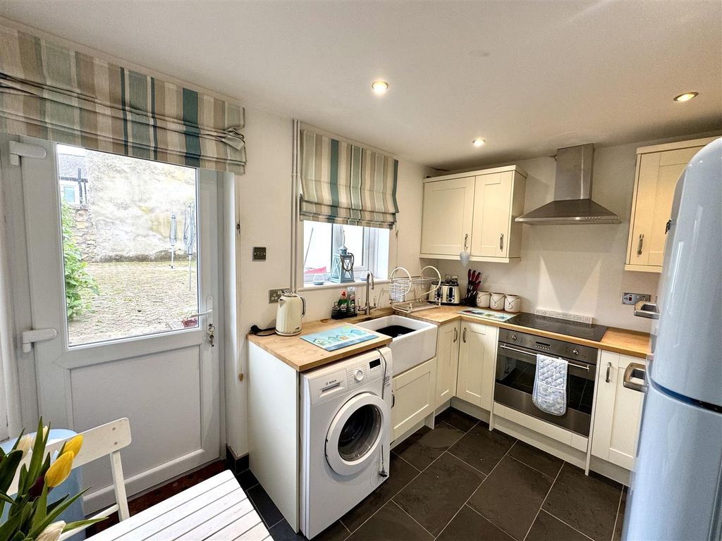 Property photo 3 of 14 Kitchen/Breakfast Room