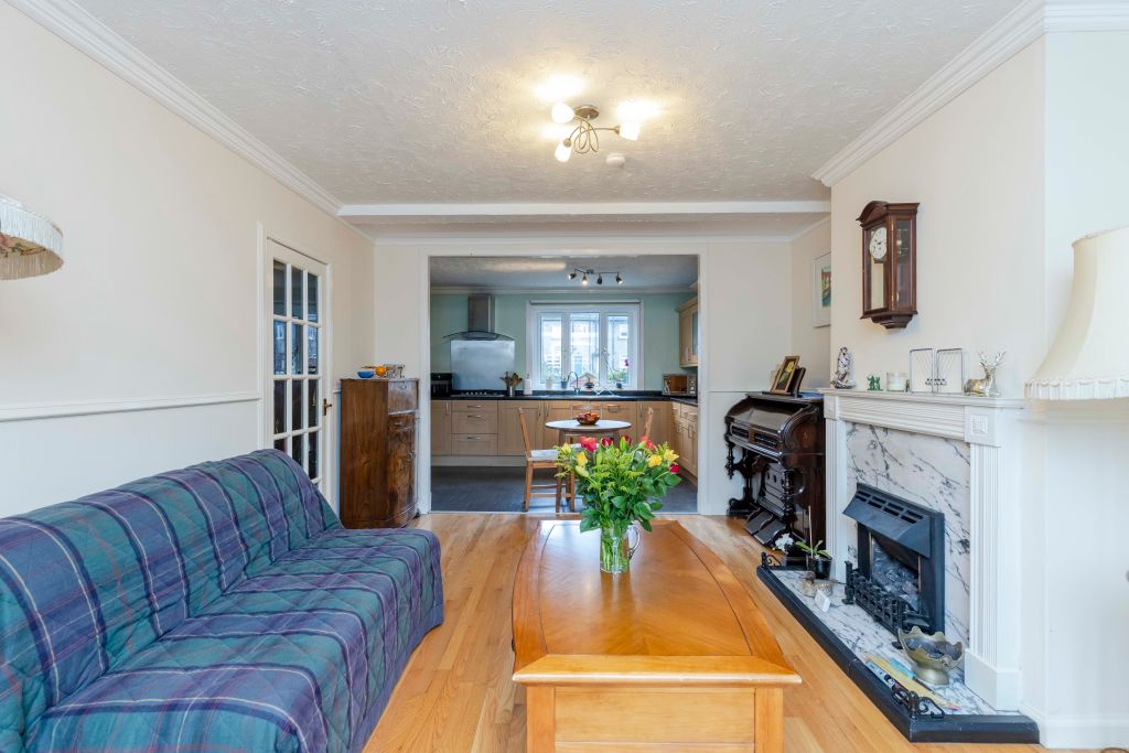 Property photo 3 of 24 Living Room