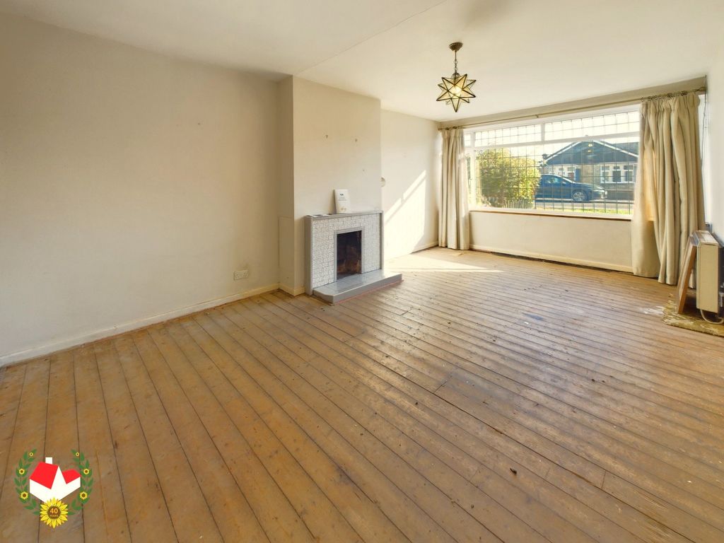 Property photo 3 of 10 Photo 6
