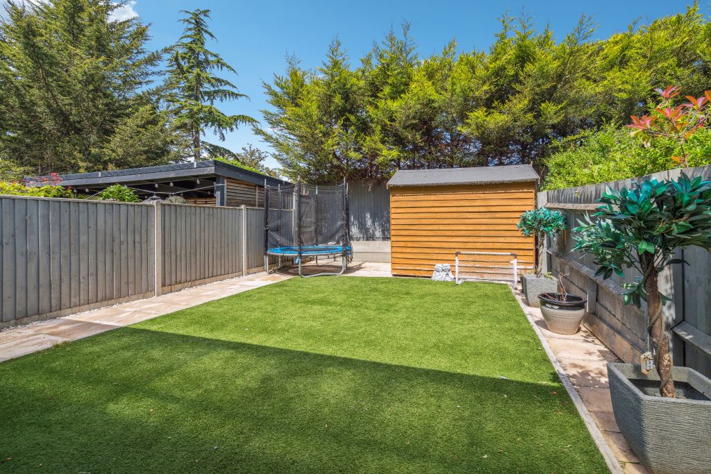Property photo 2 of 14
