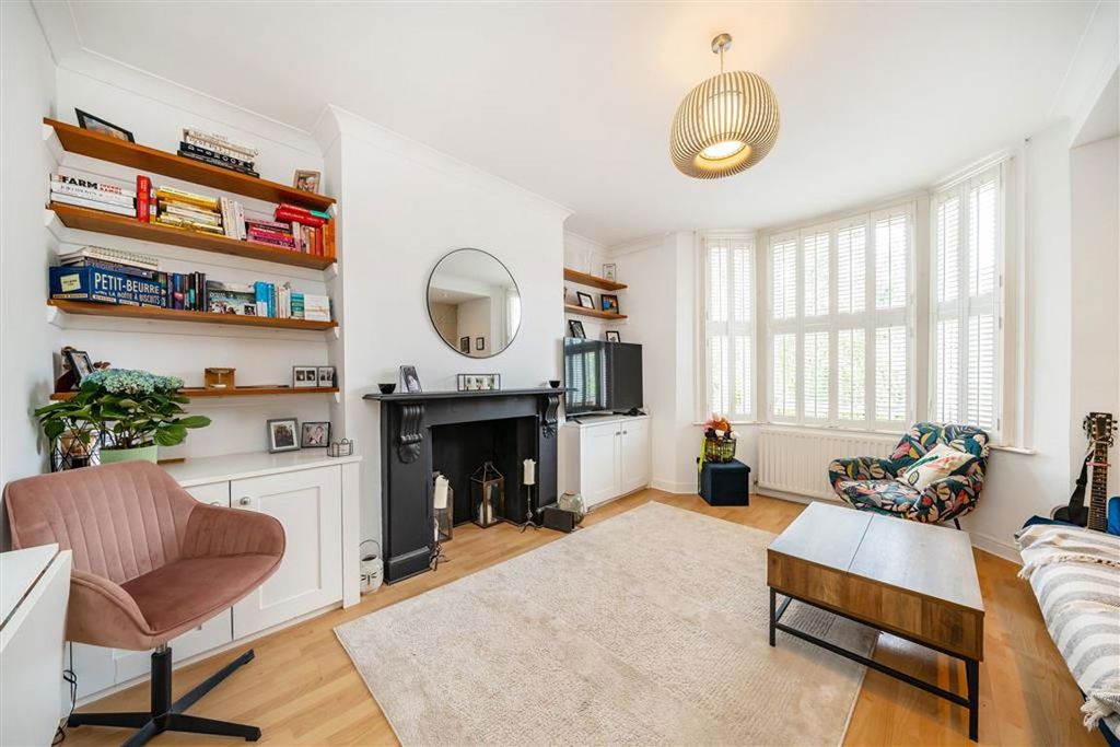 Property photo 2 of 6