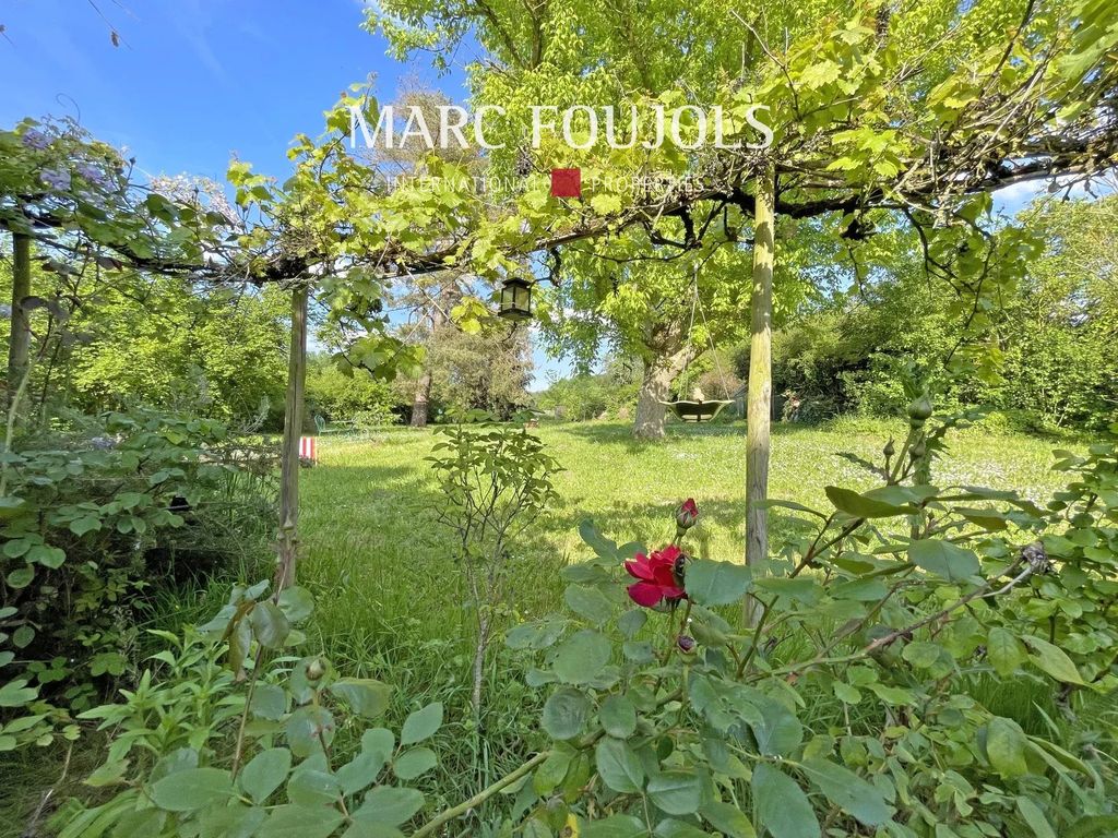 Property photo 3 of 32