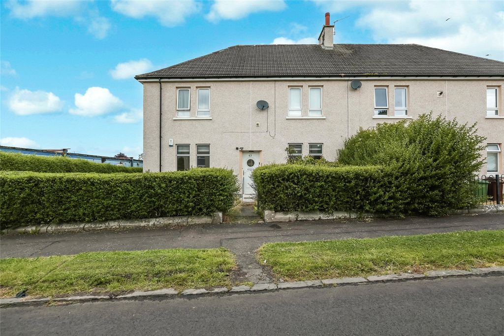 Property photo 1 of 16 External