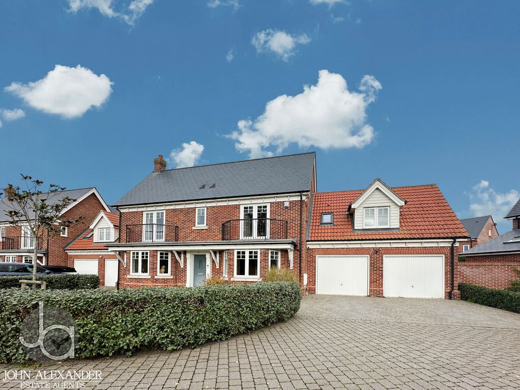 Property photo 1 of 32 20251108_132635359_0.5