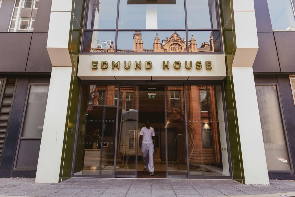 Property photo 3 of 31 Edmund House - Front2.Jpg