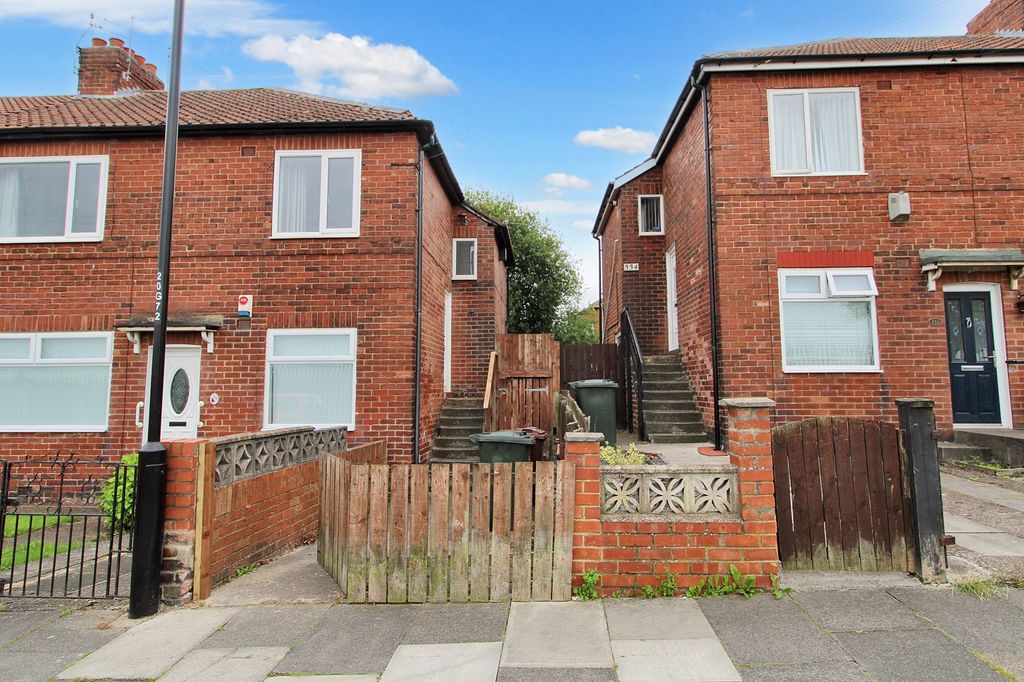 Property photo 1 of 6