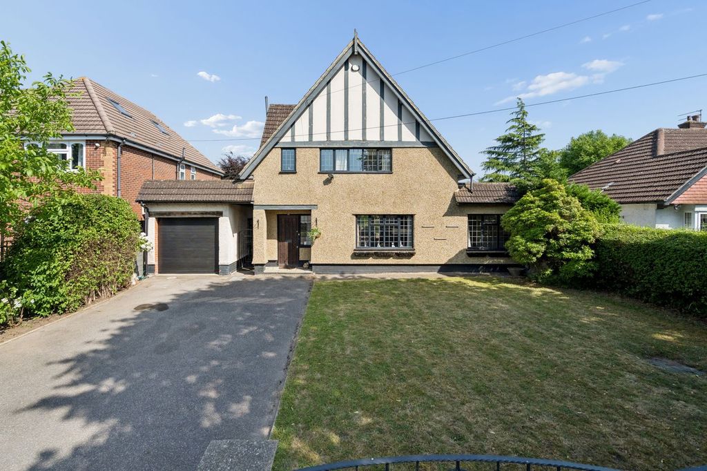 Property photo 1 of 26