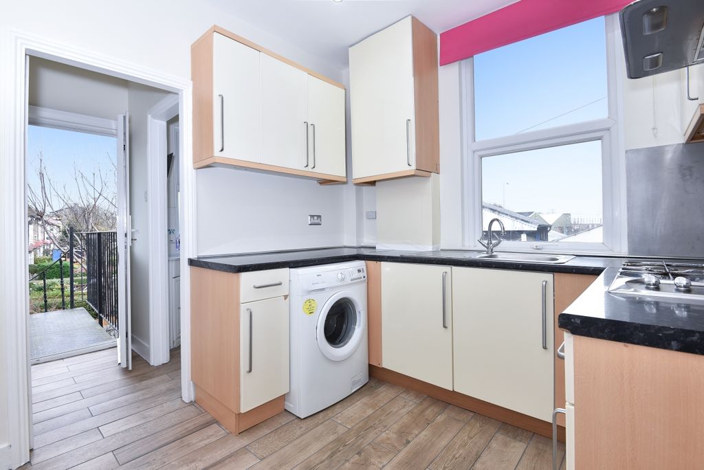 Property photo 3 of 6 232819 (3)