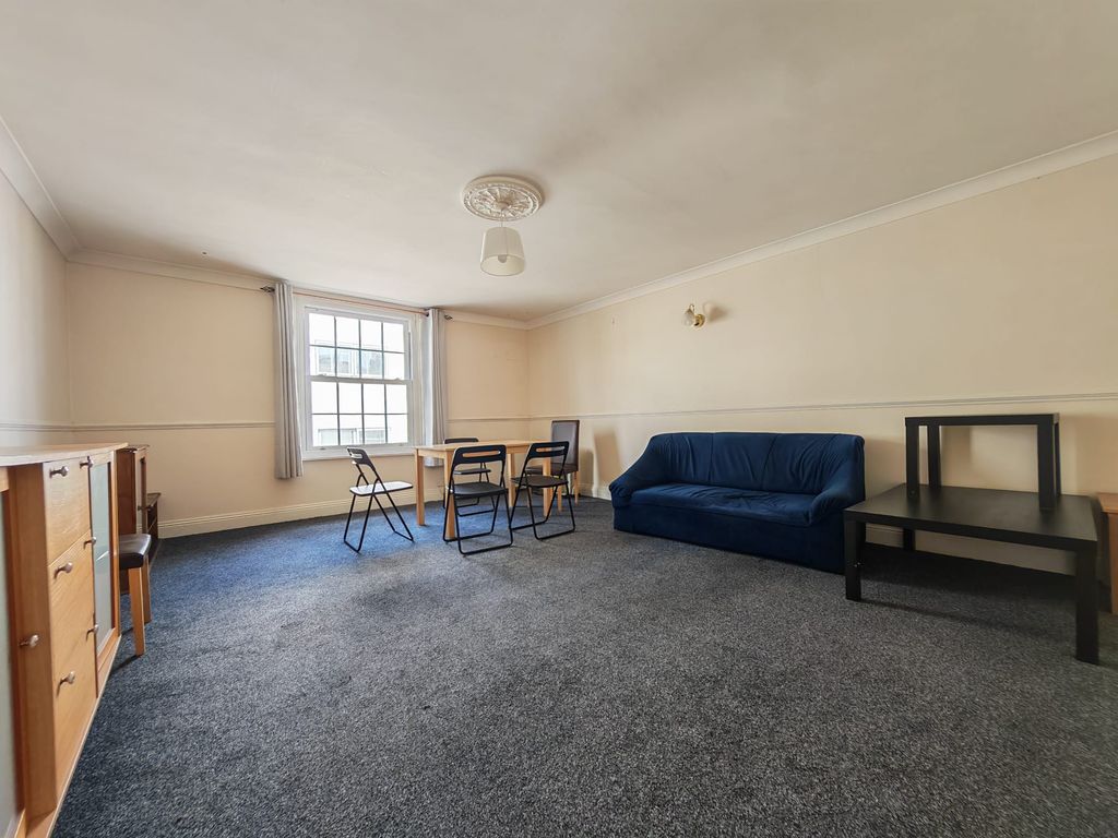 Property photo 3 of 7 Property