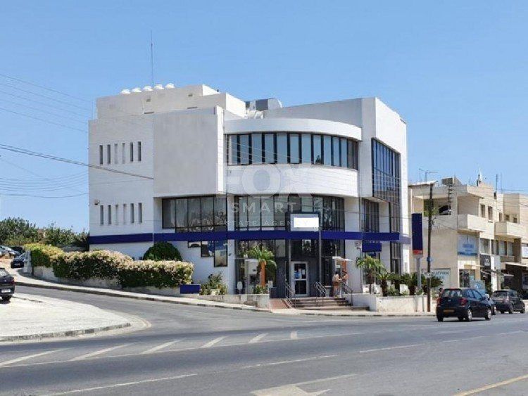Property photo 1 of 5 Building For Sale In Agia Fylaxis Limassol Cyprus