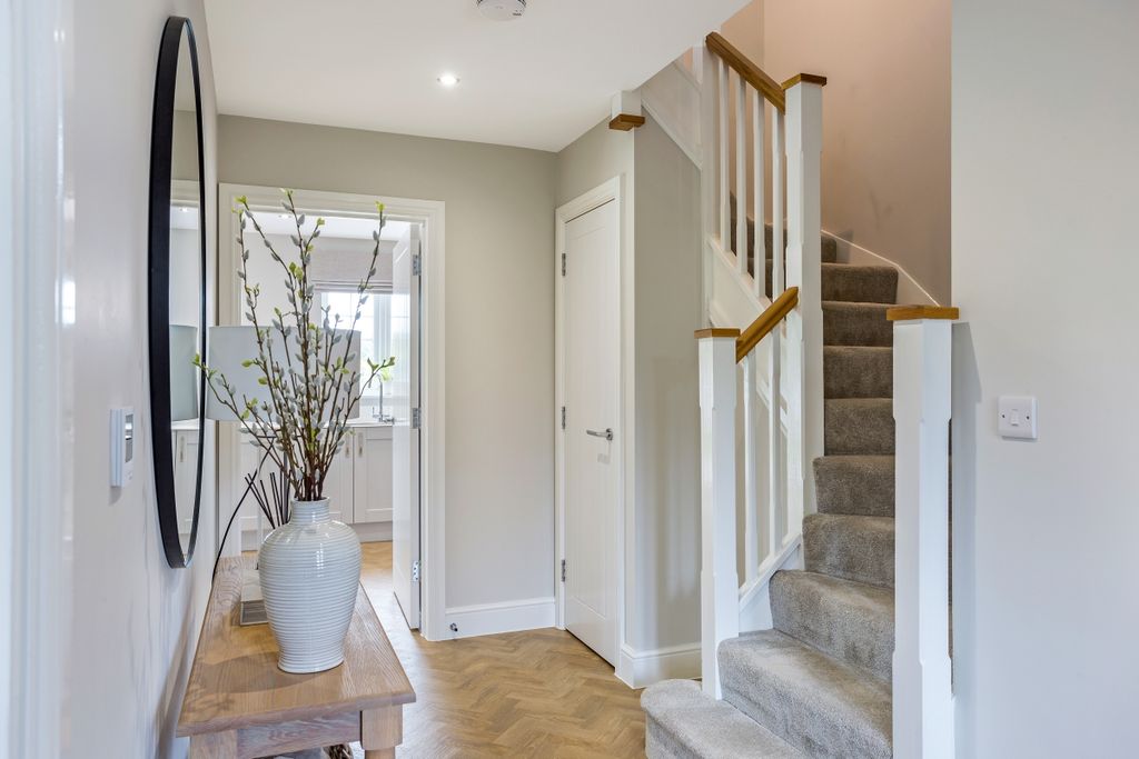 Property photo 2 of 15 Mayfield Cottage ...