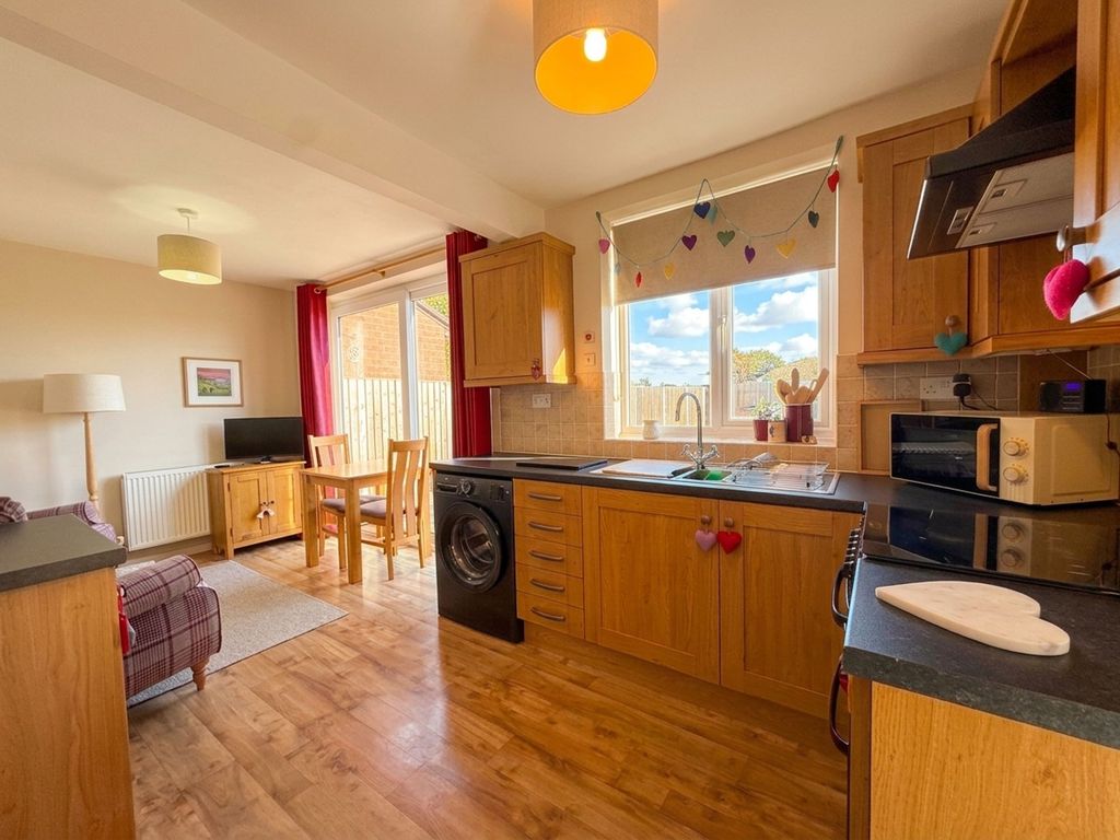 Property photo 3 of 19