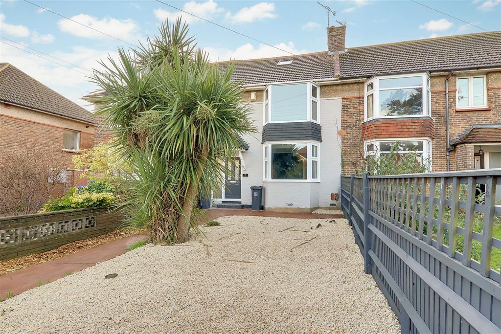Property photo 1 of 12 19.Jpg