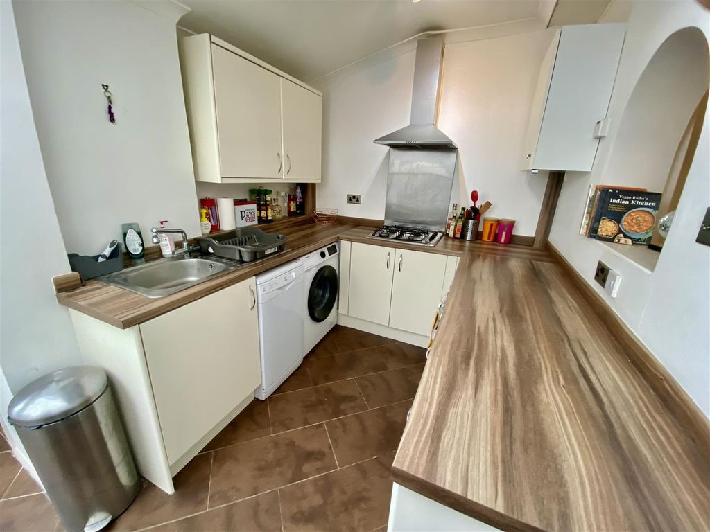 Property photo 2 of 10 Img_3827.Jpg