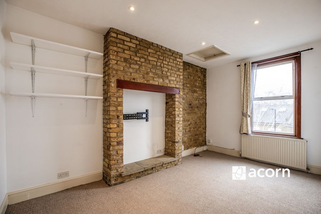 Property photo 2 of 11 0T7A6301-Hdr