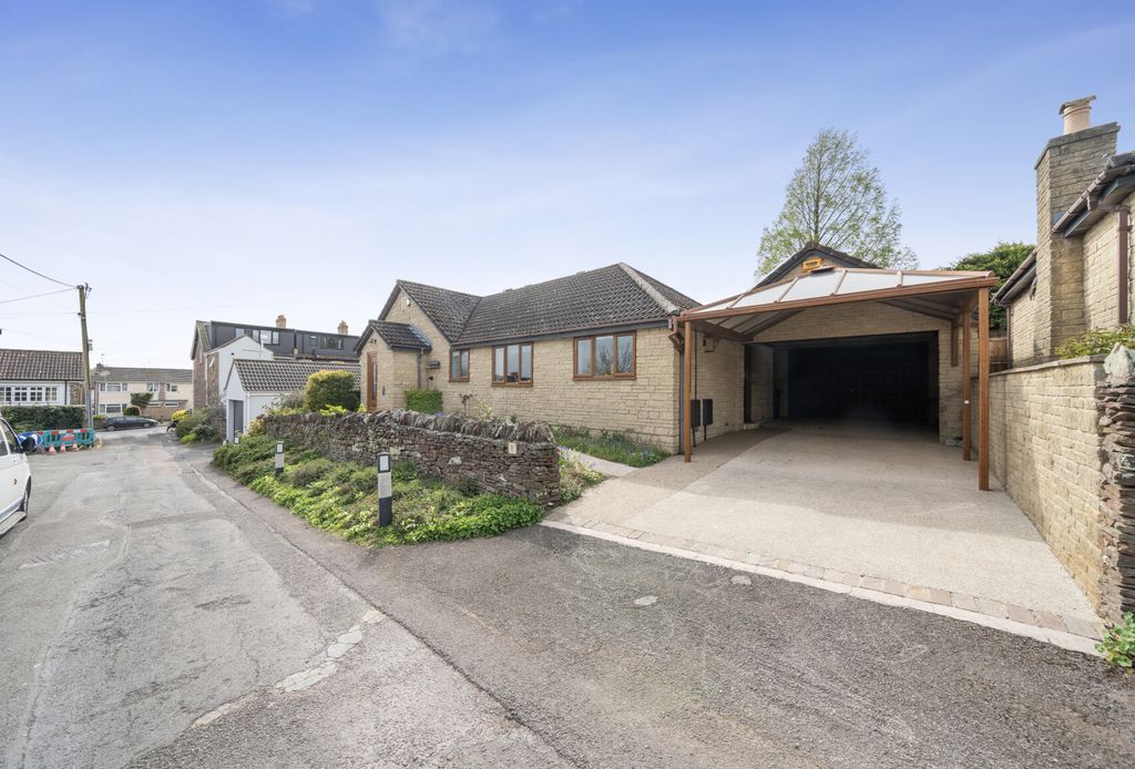 Property photo 1 of 25 1433336-2-69d7B40...