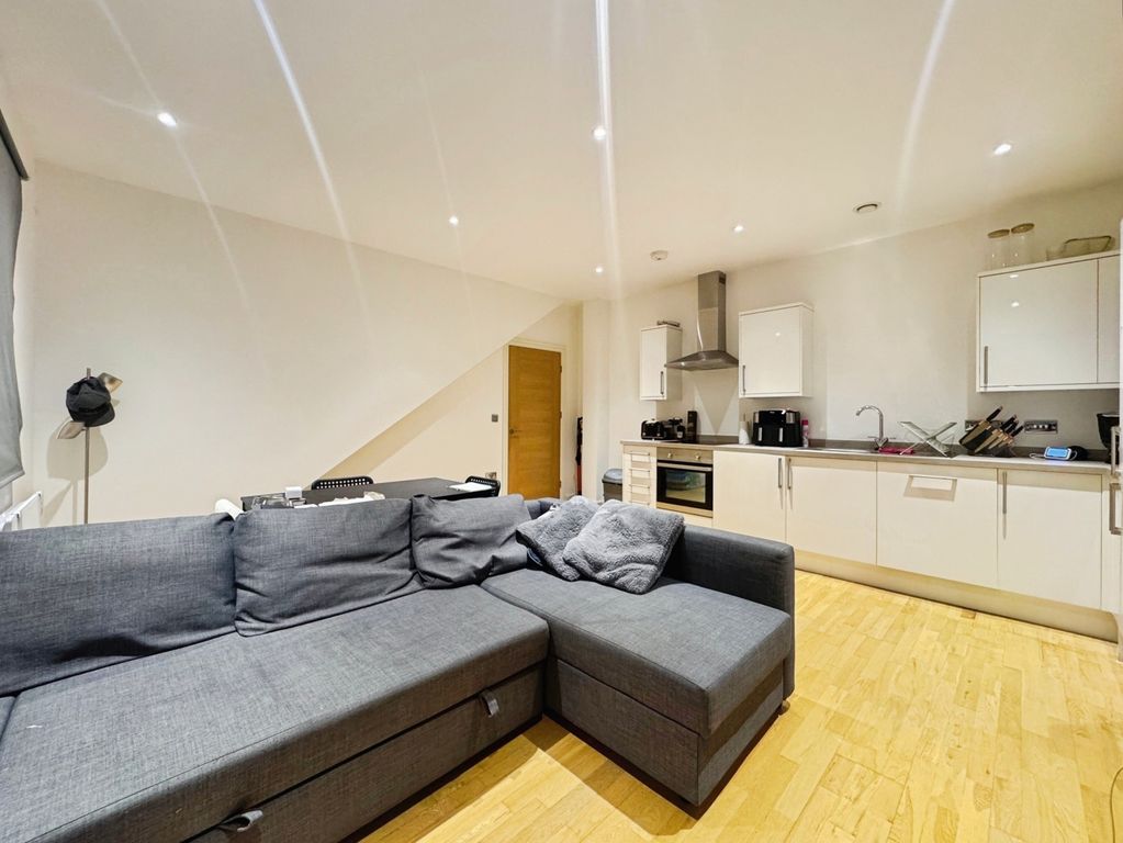 Property photo 1 of 7 Pbox-Img.Jpg