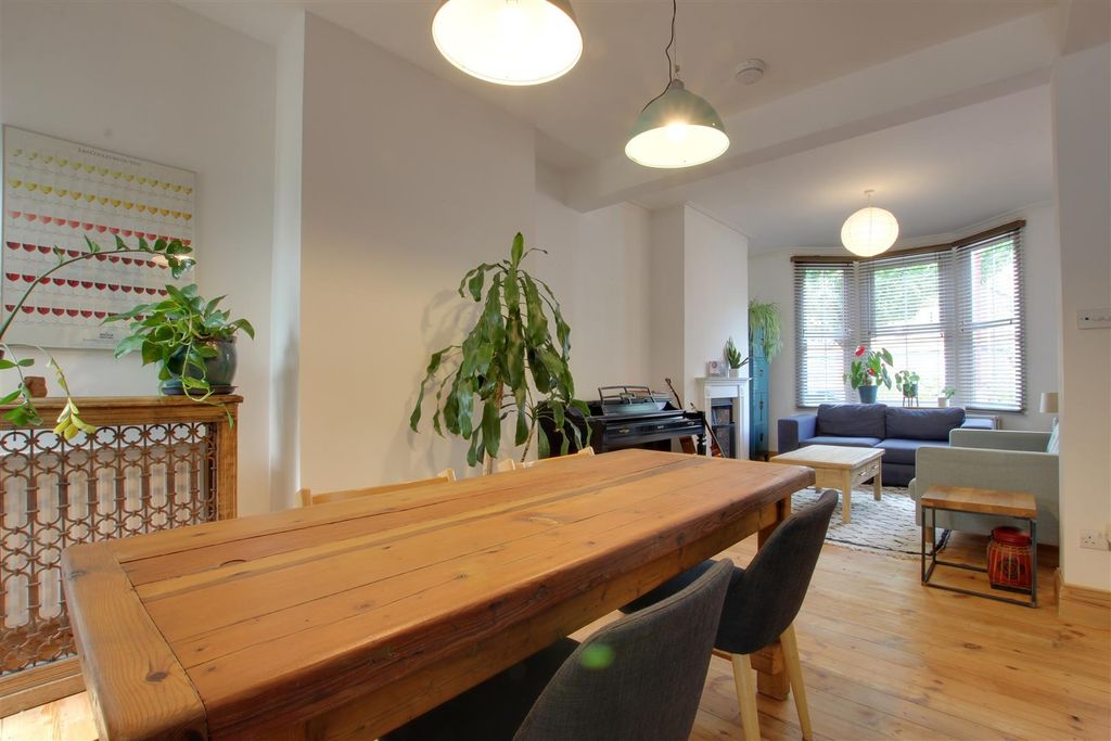 Property photo 3 of 14 Img_3760-Img_3762.Jpg