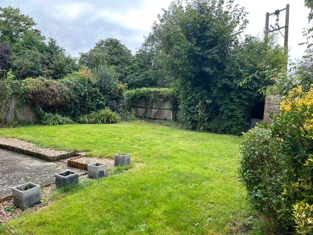 Property photo 3 of 16 Garden
