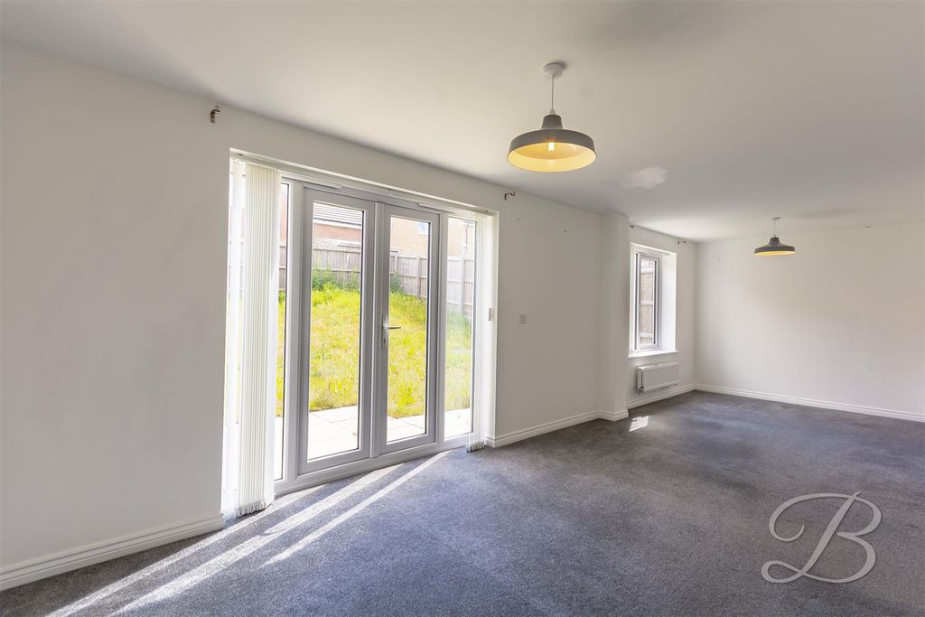 Property photo 3 of 25 Ccltd7.Jpg