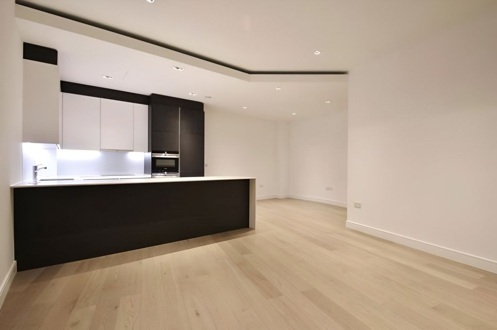 Property photo 3 of 14 Picture No. 33