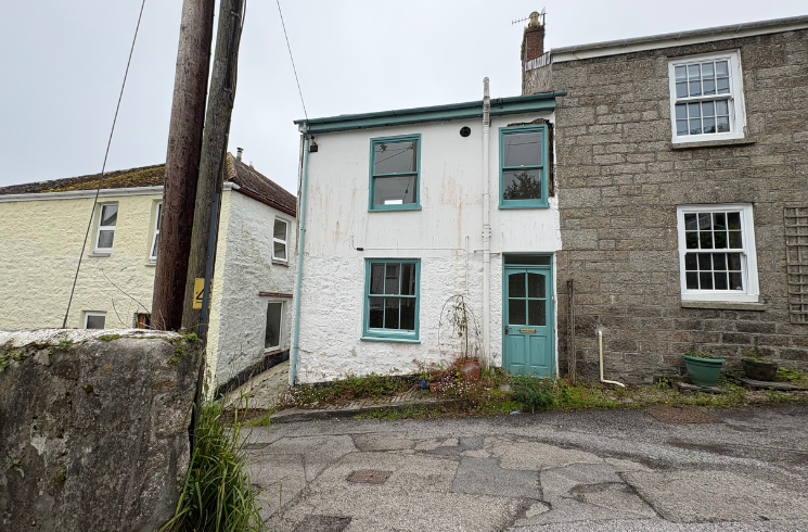 Property photo 1 of 9