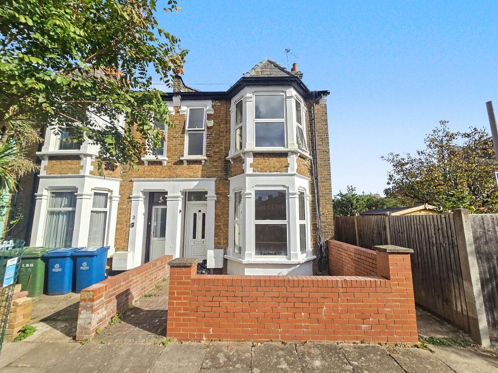 Property photo 1 of 25