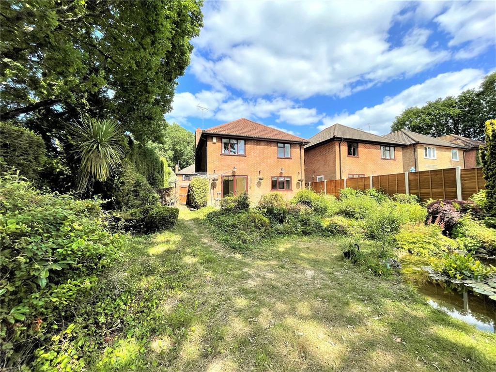 Property photo 2 of 14 Picture No. 13