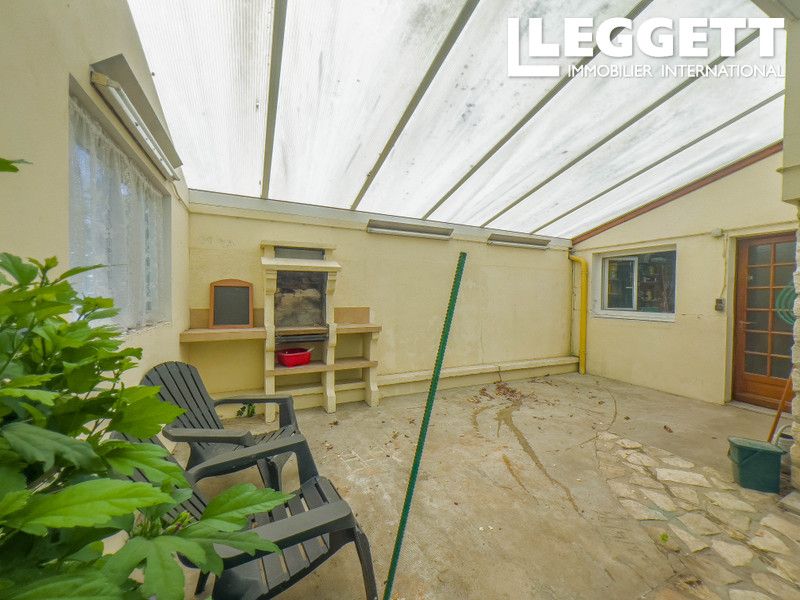 Property photo 3 of 10