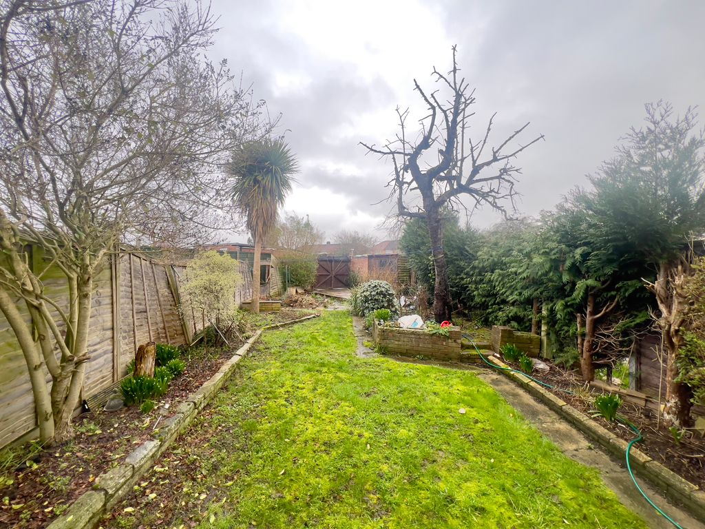 Property photo 2 of 13 Img_2060