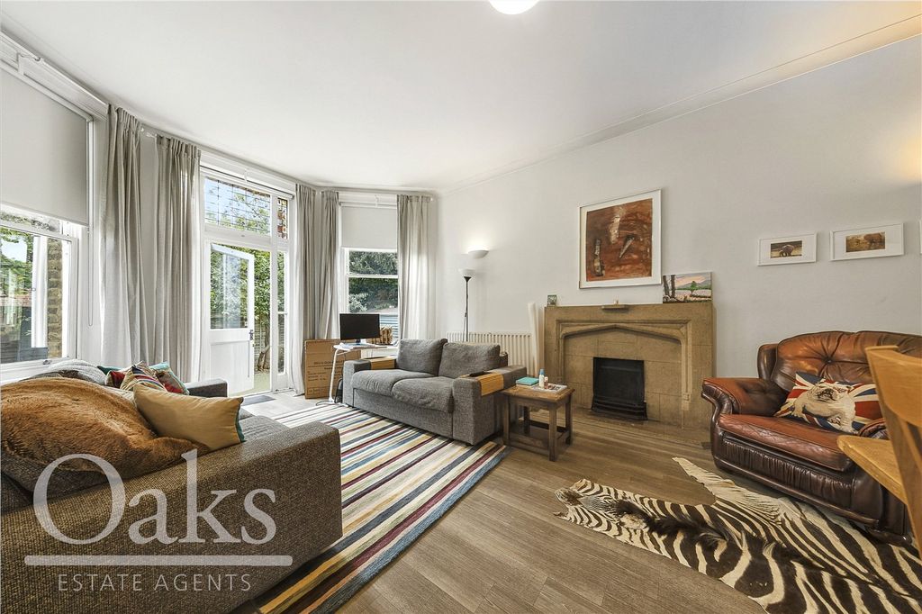 Property photo 2 of 12 Picture No. 08