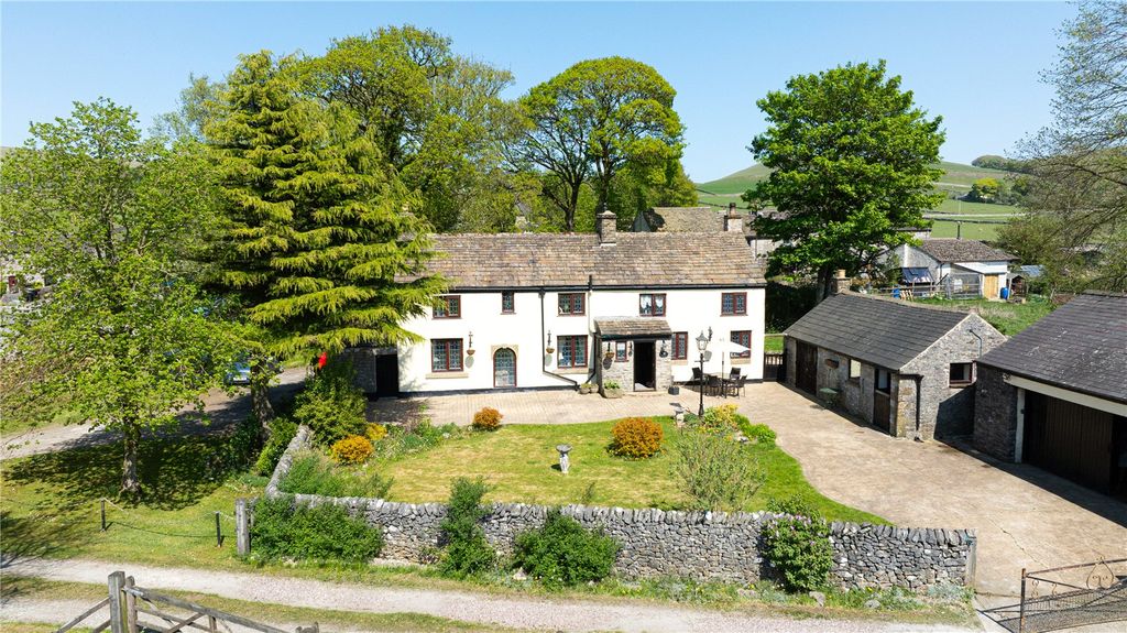 Property photo 1 of 36 Picture No. 33