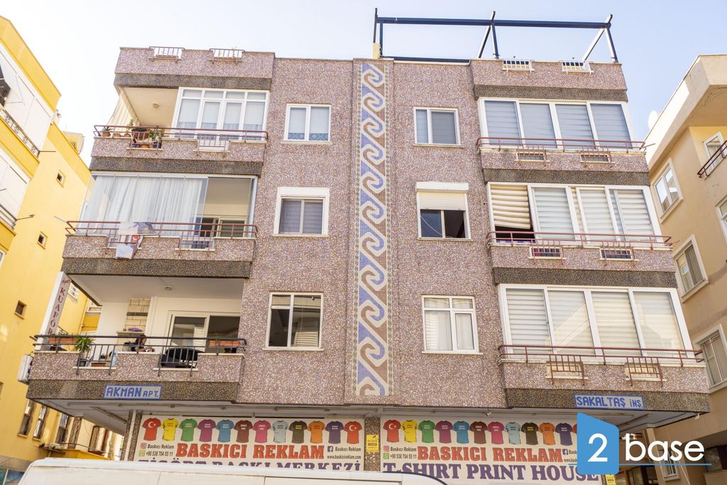 Property photo 3 of 21